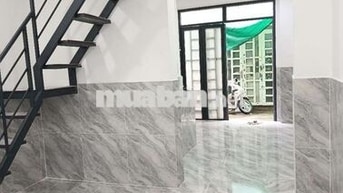 Bán nhà sổ hồng chung đường Thạnh Xuân 52 đất thổ cư