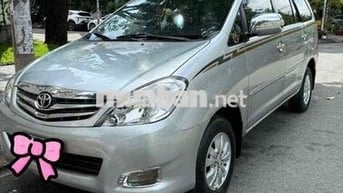 Toyota Innova 2.0  2010 V máy số zin rất đẹp.
