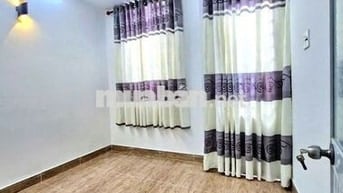 BÁN NHÀ CÓ SỔ HỒNG ĐSH - 2 LẦU 4PN