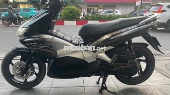 Cầm đồ thanh lý xe AIRBLADE đời 2010 FI máy zin .
