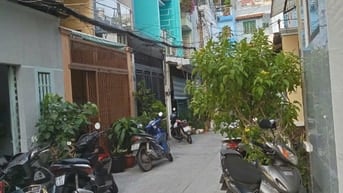 CẦN BÁN GẤP NHÀ HẺM 4M, 1 TRỆT, 1 LỬNG, 2 PN, 1 WC