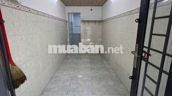 Bán nhà giáp ngã tư bốn xã, 16 m2, nhỉnh 1 tỷ