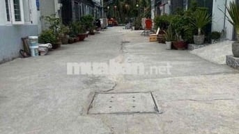 Nhà tx52_ sạch đẹp _2Pn 2Wc _Xe Hơi Đậu Cửa Sẵn 1 Số Nội Thất
