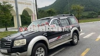 Ford Everest 2.5L 4x2 MT 2008