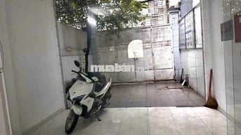 Cho Thuê Nhà Đường Hồ Văn Huê, Phú Nhuận ( 4x25m - Nhà Suốt Có Sân )