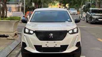 Peugeot 2008 2025 Active 1.2 AT - 5000 km