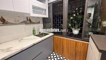 Bán Nhà TT 8/3, 25M - Tầng 3 Giá 1,4 Tỷ. Full nội thất, thoáng sáng