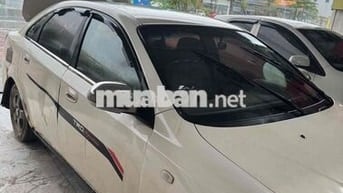 Chevrolet Lacetti 2004 MAX 1.8 MT -