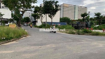 ĐẤT MT ĐA MẶN ĐÔNG 1 - KHU CĂN HỘ XUNG QUANH - CÁCH LÊ VĂN HIẾN 10M