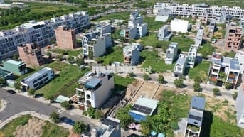 GIÁ TỐT BÁN GẤP CẶP ĐẤT 200M2 MẶT TIỀN CỰC VIP KHU E KIM LONG