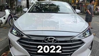 Hyundai Elantra 2022 1.6 MT xe gia đình đi kỹ ạ