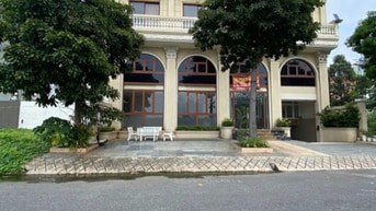 Bán toà nhà MT Phan Bá Vành, Quận 2, 288m2 đất, 1 hầm + 7 tầng