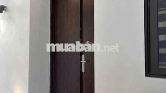Cho thuê nhà 2 tầng .
Dc: ngõ 238 Âu Cơ, Tây Hồ,- 2 Tầng - 50m²