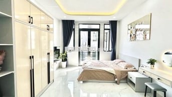 Cho Thuê Căn Hộ Ban Công, Full Nội Thất- Gần Sân Bay, CV Hoàng Văn Thụ