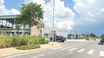 CẦN TIỀN BÁN GẤP !!! LÔ ĐẤT LONG THÀNH 100M2 - GẦN KCN, DÂN CƯ ĐÔNG