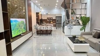 HẺM XE TẢI- 4TẦNG ĐẸP 50M2 NGAY LẠC LONG QUÂN CHỈ NHỈNH 8TỶ