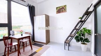 CĂN HỘ MÁY GIẶT RIÊNG FULL NỘI THẤT CỬA SỔ VIEW SÂN BÓNG ĐẦY ĐỦ TIỆN