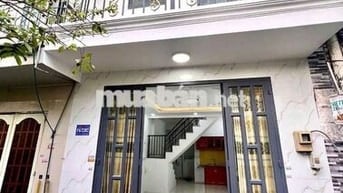 Nhà bán đẹp lung linh 4x8 m giá 1 ty2