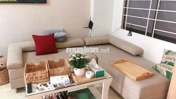 Cần bán căn hộ trung tâm có sổ hồng vĩnh viễn