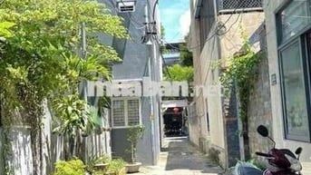 bán nhà 2,5 tầng đúc kiệt Huỳnh ngọc huệ sát đường chính