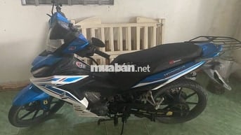 nhà e dư xe nên cần bán  chiếc winner v1