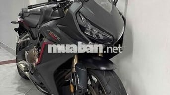 CBR650r 2020 giá sinh viên