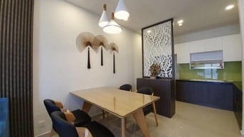 Gia đình bán Cao Ốc 44 Đặng Văn Ngữ Q.PN. Dt 70m2 2p, 2wc. Giá 4,4 tỷ