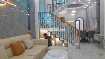 - SÁT MTKD ĐỈNH - HUỲNH VĂN NGHỆ - HXH 4M