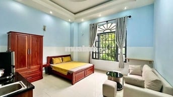 Phòng cao cấp ngay trung tâm Q7 ngay Lê Văn Lương gần Lotte Mark