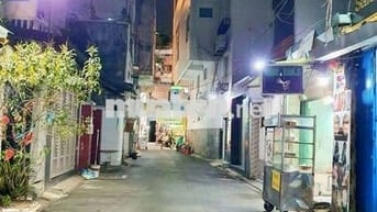 32m2 nớ hậu - 2 Tầng - CMT8 - hẻm trước nhà 5m, thông tứ  tung -3.X Tỷ