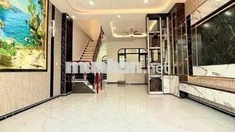 CHỈ NHỈNH 6TỶ- XE HƠI ĐỖ CỬA- 3TẦNG NGAY TT TÂN PHÚ.