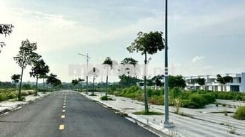 CHỦ NGỘP CẮT LỖ SÂU BÁN GẤP LÔ ĐẤT ĐƯỜNG 28 HÒA LONG 133M2/1TY450