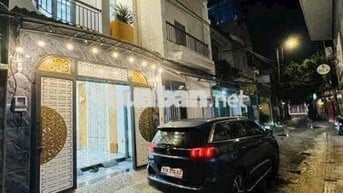 VỊ TRÍ RẤT ĐẸP.  CÁCH MẶT TIỀN ĐƯỜNG PHẠM VĂN CHIÊU vào 30m