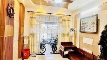 bán nhà giá tốt - vị trí gần mặt tiền