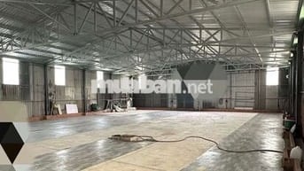 CHO THUÊ KHO 430M2 ĐƯỜNG LÊ TRỌNG TẤN KẾ KCN TÂN BÌNH ĐƯỜNG XE TẢI