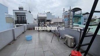 Cho thuê phòng trọ mặt tiền quận Tân Phú, gần chợ, AEON Tân Phú