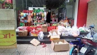 CỬA HÀNG TIỆN LỢI MỚI TUYỂN NHÂN VIÊN PHỤ KHO