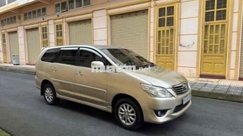 Toyota Innova 2013 G - 125000 km