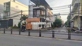 Góc 2 mặt tiền vị trí đẹp đường Trần Hoàng Na