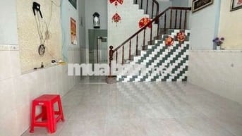 Nhà 3 phòng trệt lầu KdC Diệu Hiền