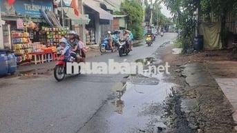 Cho thuê nhà mặt tiền gần bệnh viện Dĩ An