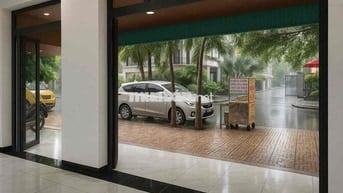mb góc 2mt triệt lầu sân đậu xe rộng ngang 8m 21tr/tháng