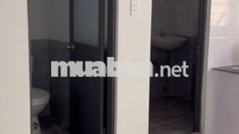 BÁN CĂN HỘ 102M2 MẶT TIỀN ĐƯỜNG VÕ VĂN KIỆT GIÁ 2,5 TỶ