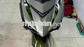 ex150 12-2017 vỏ trước còn theo xe.đả lên khoá smk