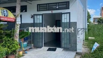 CHO THUÊ PHÒNG TRỌ NGĂN 01 PHÒNG NGỦ SẴN MÁY LẠNH LỘ OTO GIÁ 2.5TR