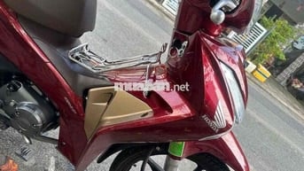 xe Future chùm mền