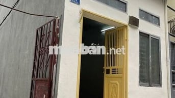 NHÀ CẤP4 2PN1WC 4.5TR 432B DƯƠNG BÁ TRẠC P1 Q8 GẦN CẦU NGUYỄN VĂN CỪ