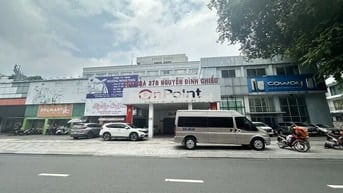 Tòa góc 2MT Nguyễn Đình Chiểu bề ngang 12m sẵn 5 tầng giá 140tr