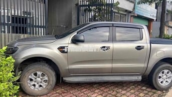 Ford Ranger 2016 XLS xe gia đình nhiều đồ chơi