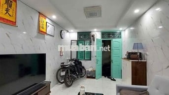 Bán nhà tập thể Phố Lò Đúc nhà đẹp 2 thoáng trước sau 70m x2 tầng giá